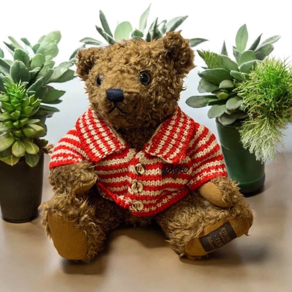 Vintage 1996 Giorgio, Beverly Hills collection, teddy bear plush